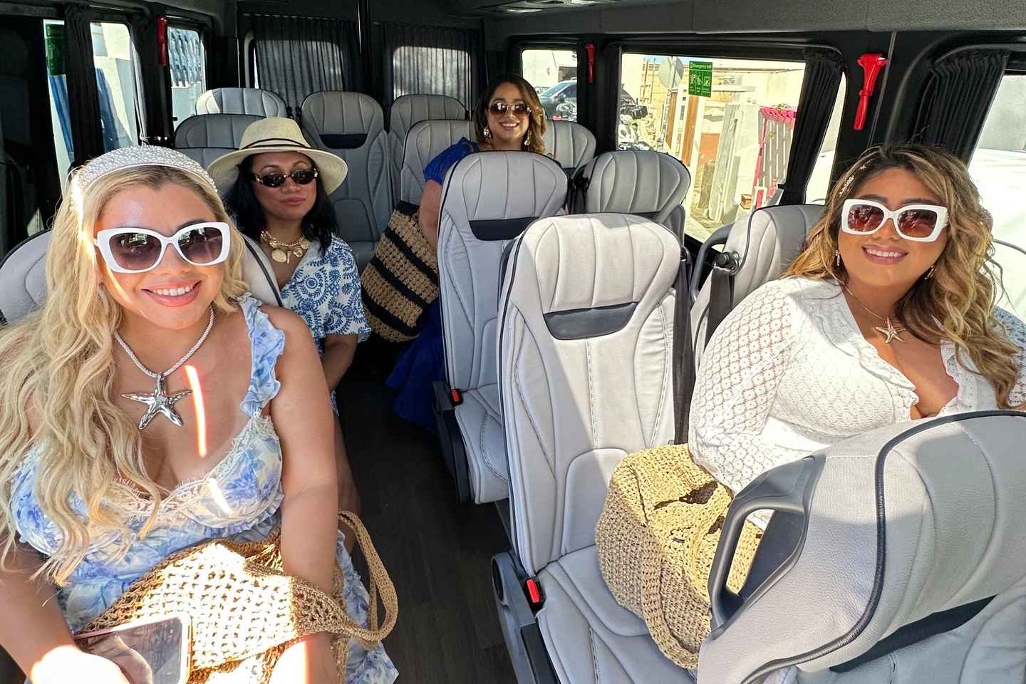 Santorini: 3-Hour Semi-Private Tour