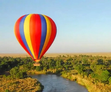 Maasai Mara: safári em balão de ar quente e café da manhã com champanhe
