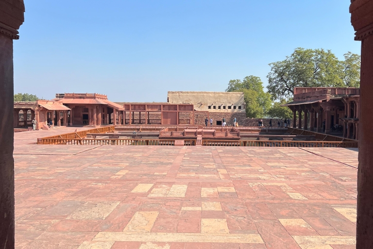 Privat Taj Mahal und Fatehpur Sikri Fort von Delhi mit dem AutoAll Inclusive Tour