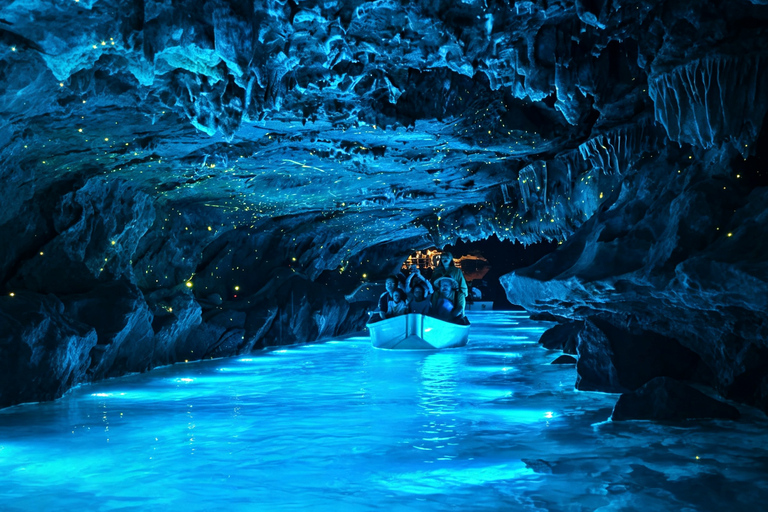 Tonglu：Cave Exploration & Via Ferrata GAP Escape Tonglu GAP Escape: Cave & Via Ferrata with Round-trip Coach