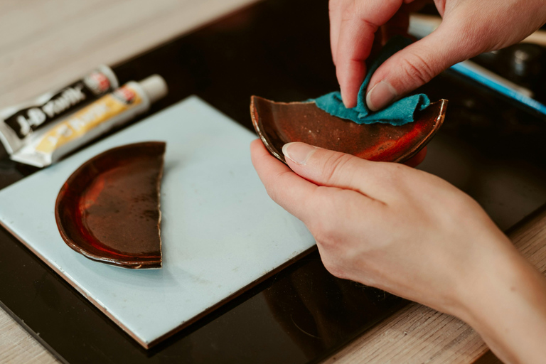 Tokyo: Kintsugi Accessory Making Workshop in Shibuya