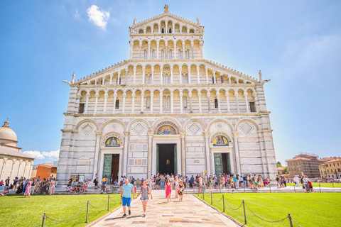 From Florence: Pisa Guided Day TourRound-trip Guided Transfer Only