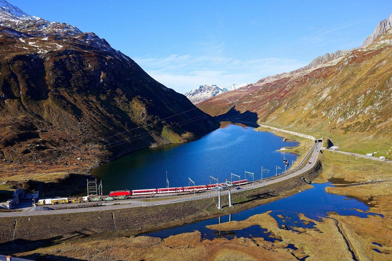 Glacier Express UNESCO Views & St. Moritz Tour | From Zurich