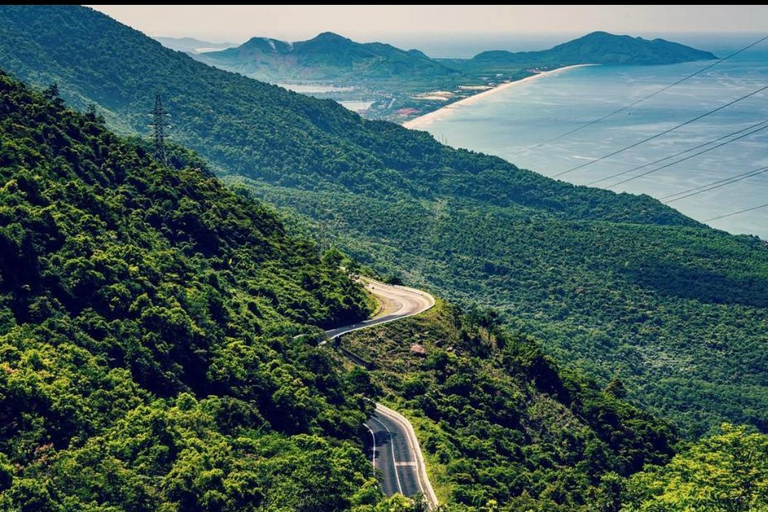 One-way Hue to Hoi An: Scenic Journey with Fabulous Stops Scenic Hai Van Pass with Licensed Guide
