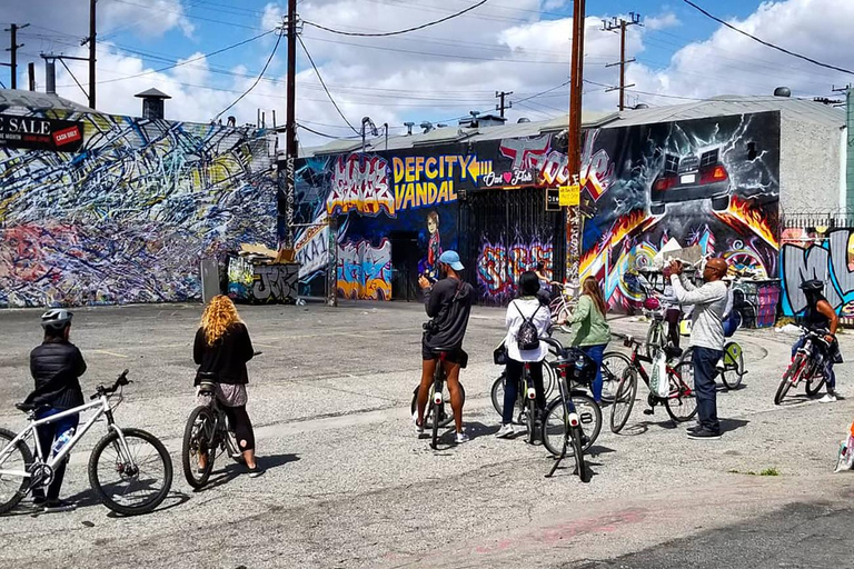 لوس أنجلوس: جولة بالدراجة لمشاهدة فن الجرافيتي والجداريات في منطقة الفنون