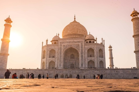 Ab Delhi: Taj Mahal & Agra Private Tagestour mit Transfers