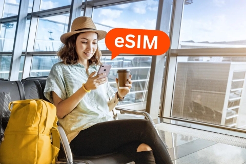 Düsseldorf: Germany eSIM Tourist Roaming Data Plan 10GB /30 Days