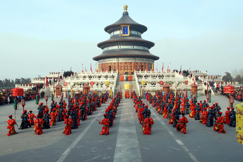 Beijing：Unlock Multiple Ways to Enjoy Temple of Heaven Park 12-Private Temple Heaven, Qianmen Street & Tea Ceremony Tour