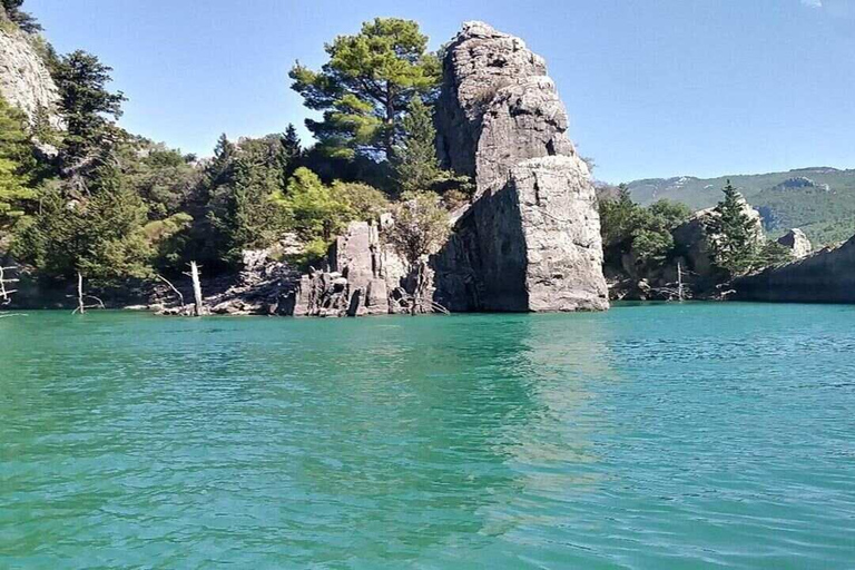 Antalya: Excursión en Barco por el Cañón Verde con Comida y RefrescosAlanya/Side: Excursión en barco por el Cañón Verde con almuerzo y refrescos