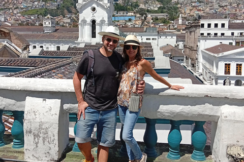 Quito Old Town: Domes, History & Coffee