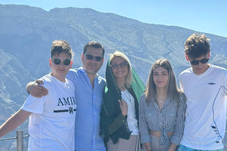 Shared Tour to Nizwa Fort & Souq, Al Hamra & Jebel Shams