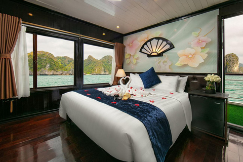 Hanoi: 2-daagse boetiekcruise door Halong Bay met kajakken