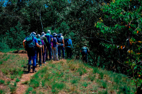 Kigali: Senderismo por el monte Jali y paseo por el pueblo