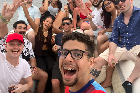 Cartagena: Coffee Tasting & Sunset Cruise with Cocktails