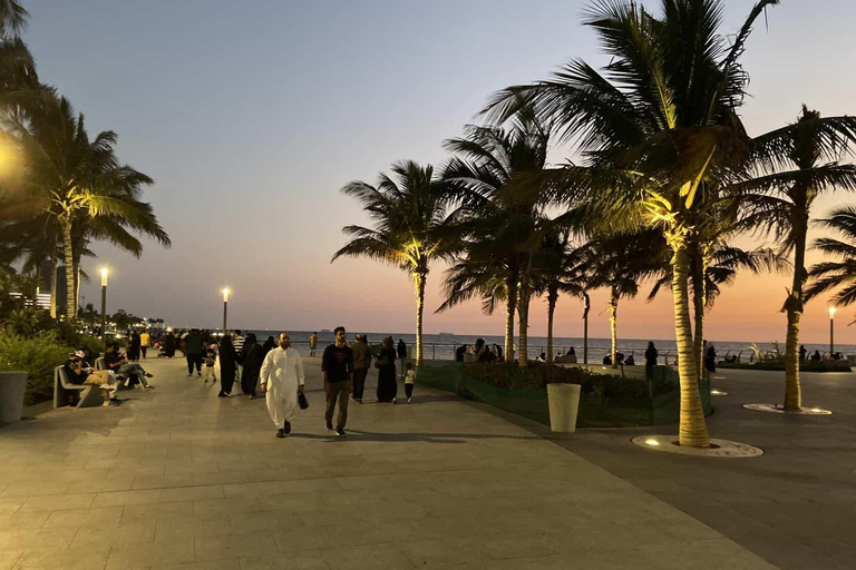 Beyond the Corniche: Jeddah Sunset Tour