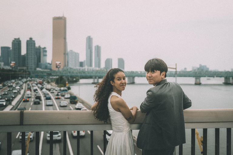 Seoul: K-Drama Style Couple Photoshoot