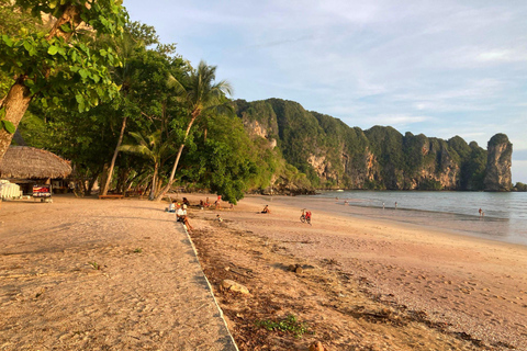 Krabi: Unieke privévaart met tijgergrot tempel &amp; cafés