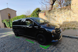 From Madrid Airport: 1-Way Private Hotel Transfer