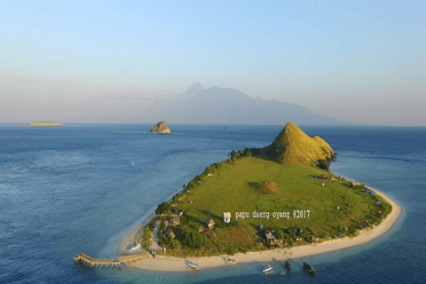 Lombok: Kenawa Island 2-Day Camping Trip with Meals