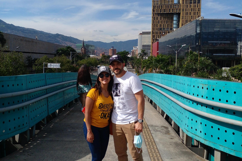 Medellin: Pablo Escobar y City Tour privado. 2 tours en 1 Medellin: pablo escobar y city tour privado. 2 tours en 1