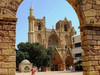 Limassol: tour privato a Famagosta, Salamina e alla città fantasma