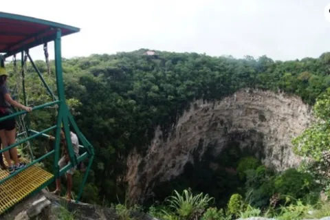 San Cristobal : cascades Sima de las Cotorras et El Aguacero