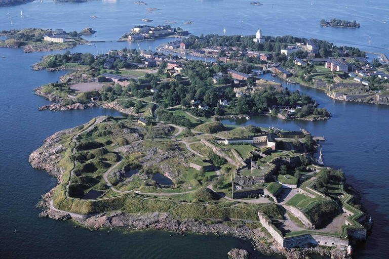 Helsinki: City Highlights, Fortress Island & Floating Sauna