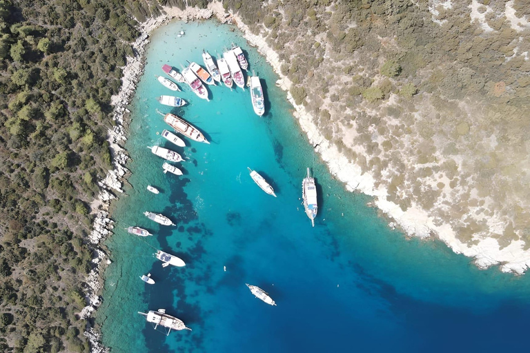 Bodrum: Orak Island Full-Day Boat Trip with Swimming & Lunch Trip with Hotel Pickup and Drop-off
