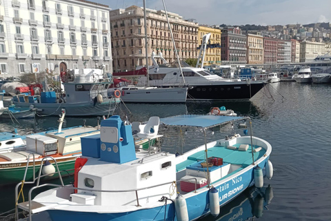 Naples: Posillipo Coast Snorkeling Cruise with Food & Drinks