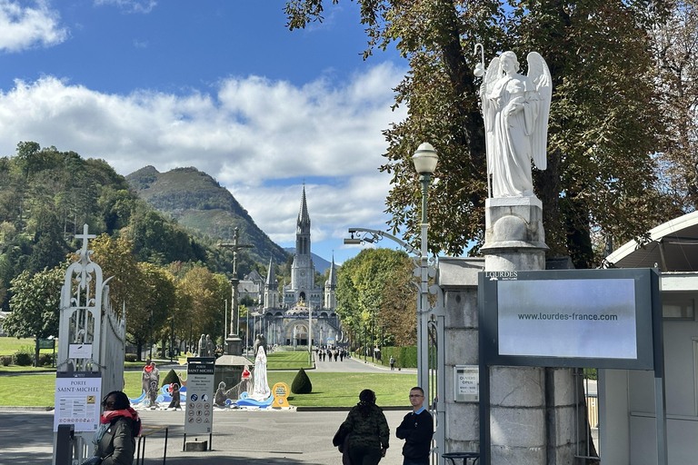 Lourdes oczami św. Bernadetty: wycieczka prywatna