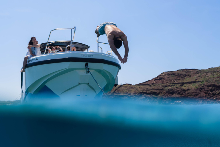 Fornells: 3-Hour Boat Tour Along Menorcan Coast