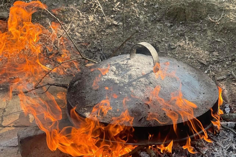 在Hani i Qerosit参加烹饪课，提供从贝拉特接送服务在Hani i Qerosit参加烹饪课程，提供从贝拉特接送服务