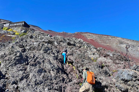 Mt. Fuji Guided Summit Climb with Mountain Hut Stay From Tokyo by Public Transit