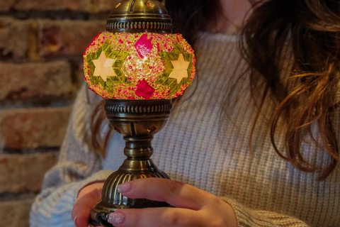 伊斯坦布尔：土耳其马赛克灯工作坊与博斯普鲁斯海峡美景伊斯坦布尔：土耳其马赛克灯具工坊（含博斯普鲁斯海峡景观）