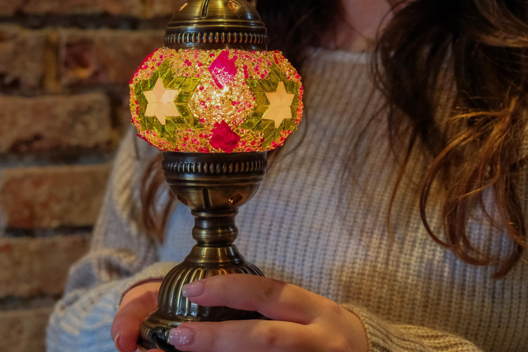 伊斯坦布尔：土耳其马赛克灯工作坊与博斯普鲁斯海峡美景伊斯坦布尔：土耳其马赛克灯具工坊（含博斯普鲁斯海峡景观）