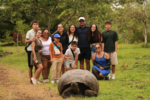 Santa Cruz: Epic Adventure with Lava Tubes and Giant Turtles Santa Cruz: Epic lava tunnel adventure and giant turtles