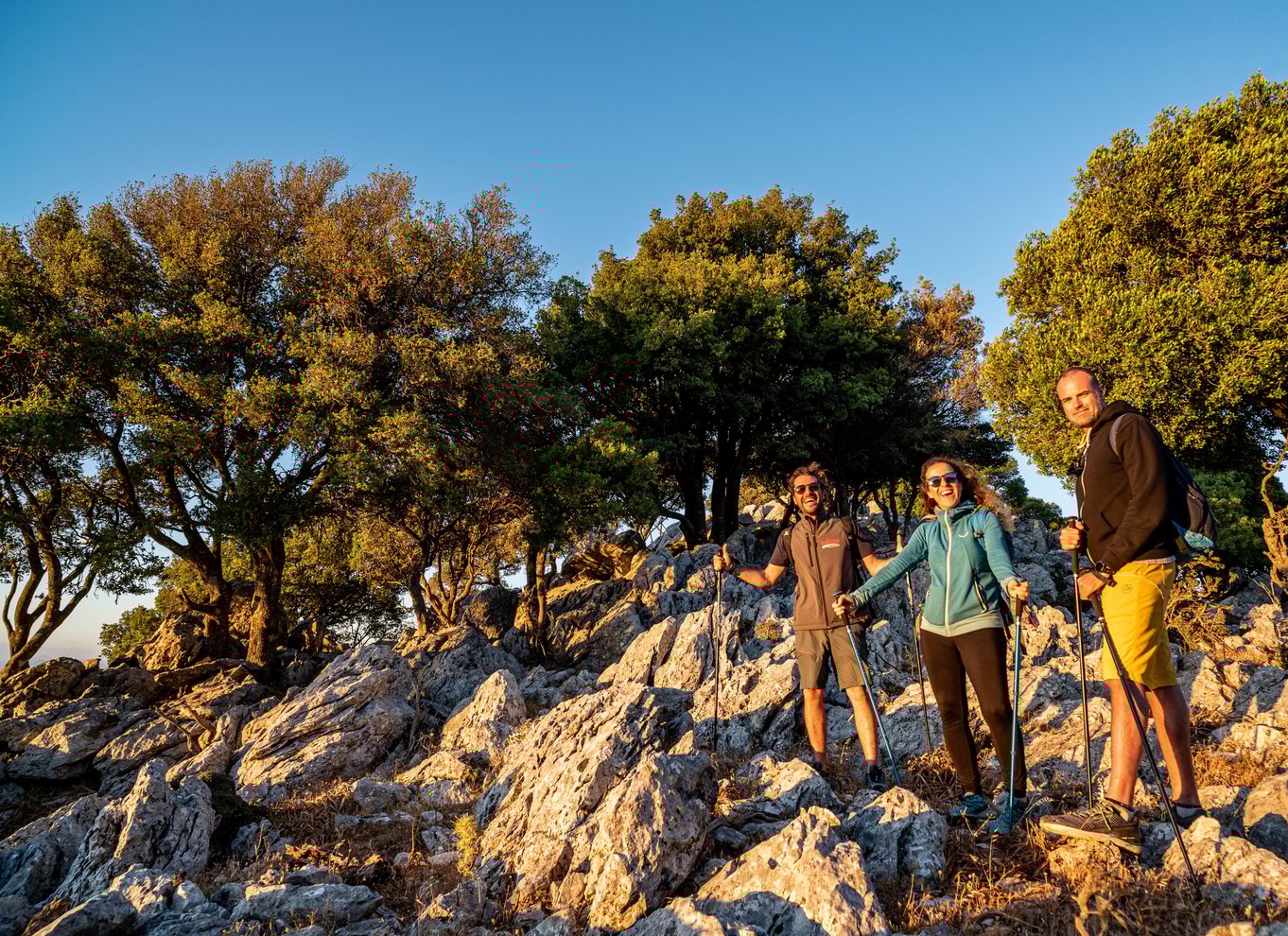 Rhodos: Profitis Ilias guidet vandretur ved solnedgang