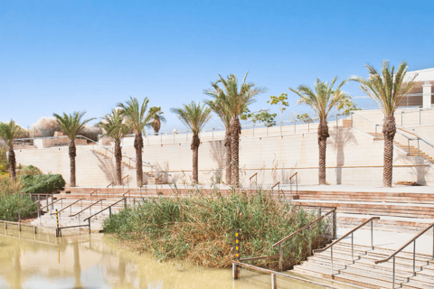 Excursión de un día de Aqaba a las Aguas Termales de Ma'in, Río Jordán (Lugar del Bautismo)De Aqaba a las termas de Ma'in, el río Jordán y el lugar del bautismo D