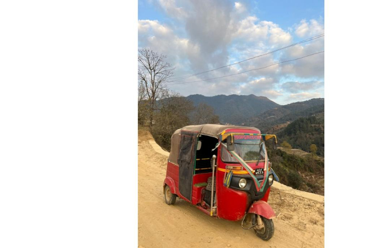 Kathmandu: Kulekhani and Chitlang Day Motorbike Tour