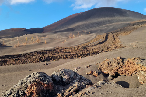 Casa La Resistencia, surviving a volcano