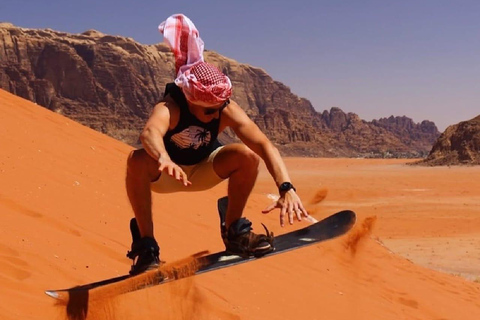 Wadi Rum: Valley of the Moon Guided Tour