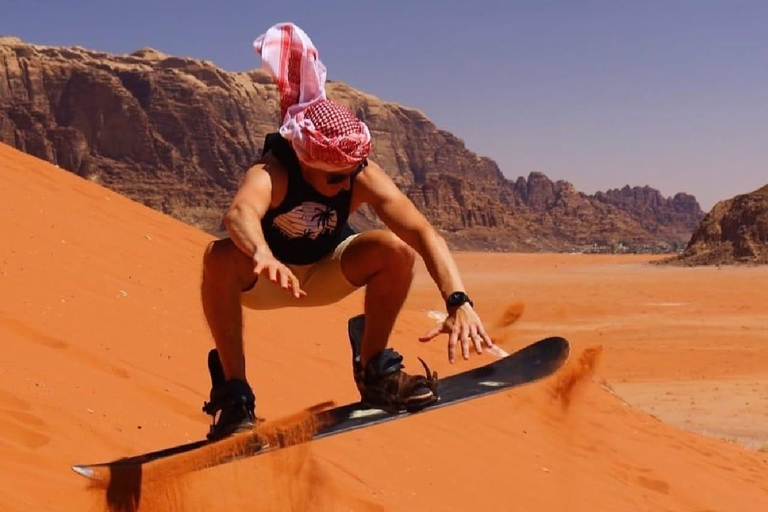 Wadi Rum: Valley of the Moon Guided Tour