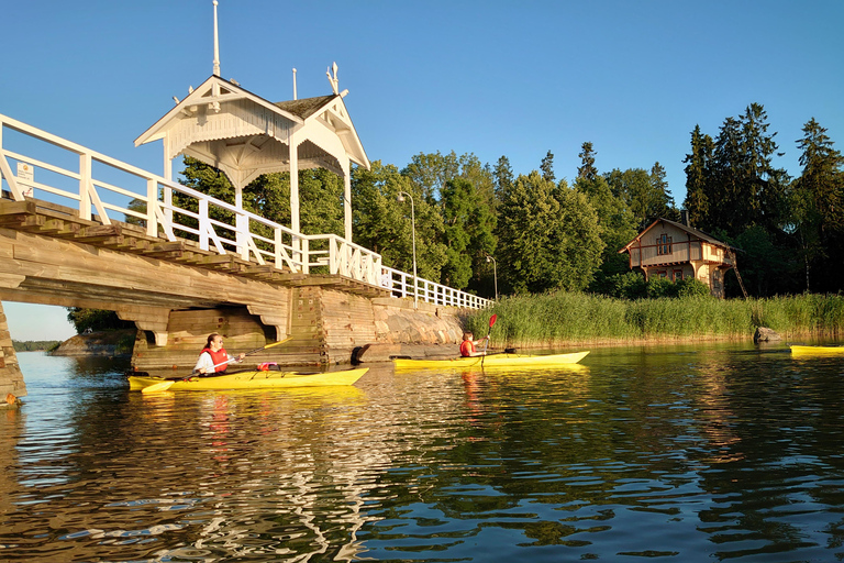 Helsinki: Late Night Kayaking