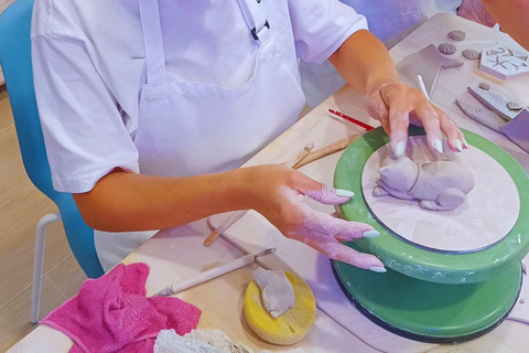 Naples: Ceramic Workshop with Decoration and Aperitif