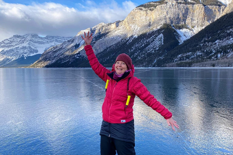 Banff: Banff &amp; Yoho National Park Lakes and Gondola Tour