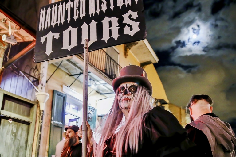 Nowy Orlean: piesza wycieczka po duchach i legendach po Dzielnicy FrancuskiejNowy Orlean: French Quarter Ghost & Legends 2 Hour Tour