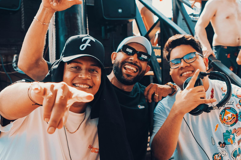 Île de Taboga : excursion d'une journée tout compris à bord d'un bateau pirate