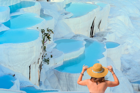 From Antalya: Pamukkale & Hierapolis Day Trip with Lunch
