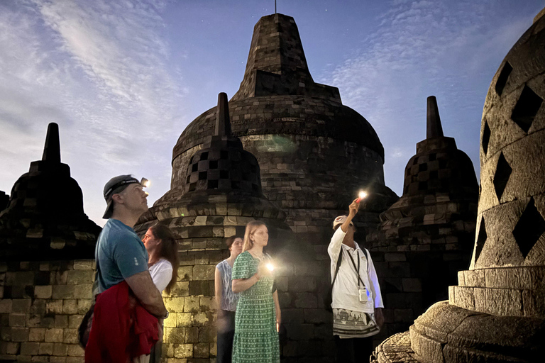 Bali: 5 Days Ijen, Bromo, Borobudur and Prambanan To Jakarta