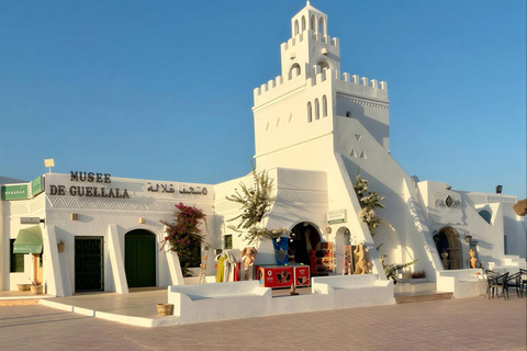 Djerba: Guellala Museum, Heritage, Photo Session, and Sunset Djerba: Discover Djerba's Traditions with a Photo Shoot